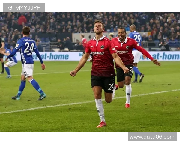 汉诺威德甲主场喜迎关键胜利,壮志凌云再起风云 汉诺威德甲主场喜迎关键胜利,壮志凌云再起风云