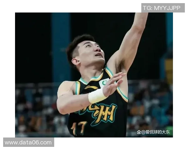 孙铭徽助球队取得CBA胜利,展现出色球技 孙铭徽助球队取得CBA胜利,展现出色球技